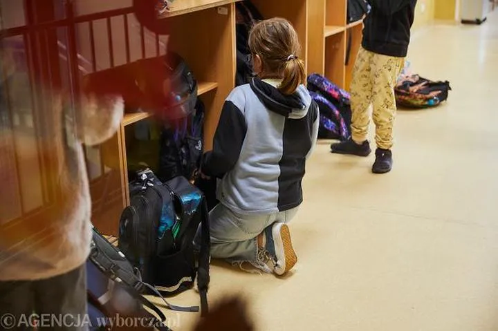 Czy uczniowie nieklasyfikowani mogą liczyć na promocję? Odkrywamy zaskakujące zasady i konsekwencje