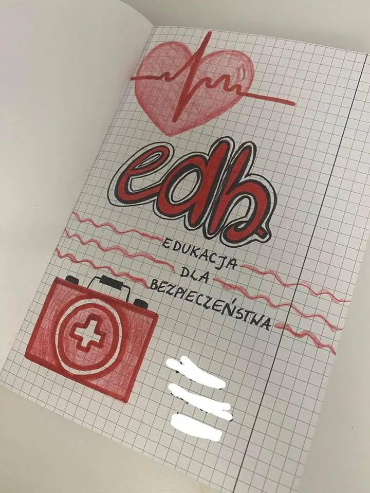 Jakie cechy powinien mieć zeszyt do EDB, by ułatwić naukę i skuteczne notowanie?