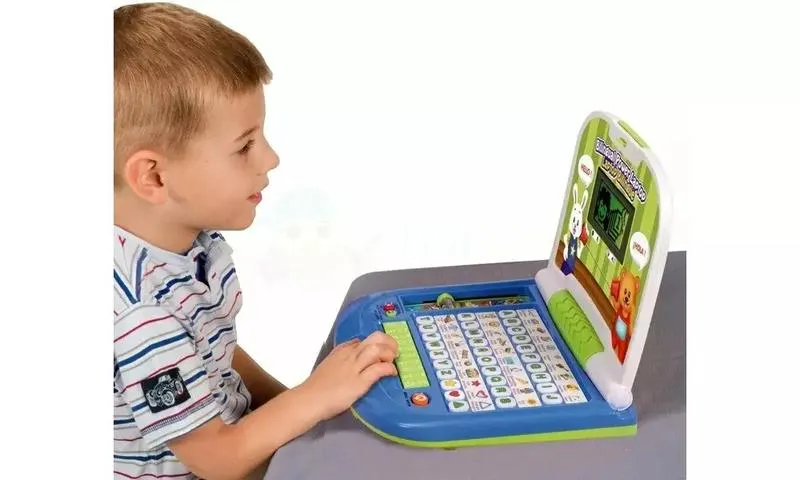 Laptopy dla uczniów – co musisz wiedzieć o nowym programie wsparcia edukacji?