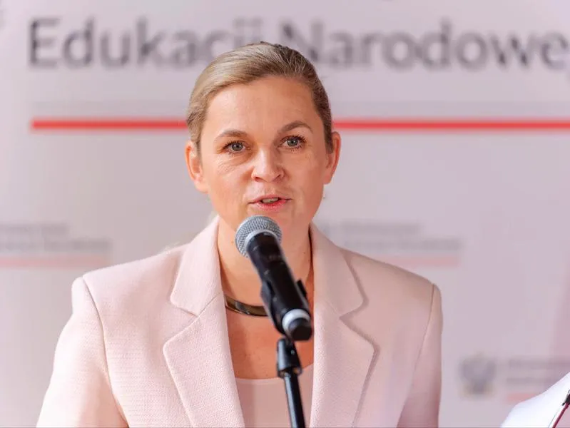 Egzaminy online w szkołach