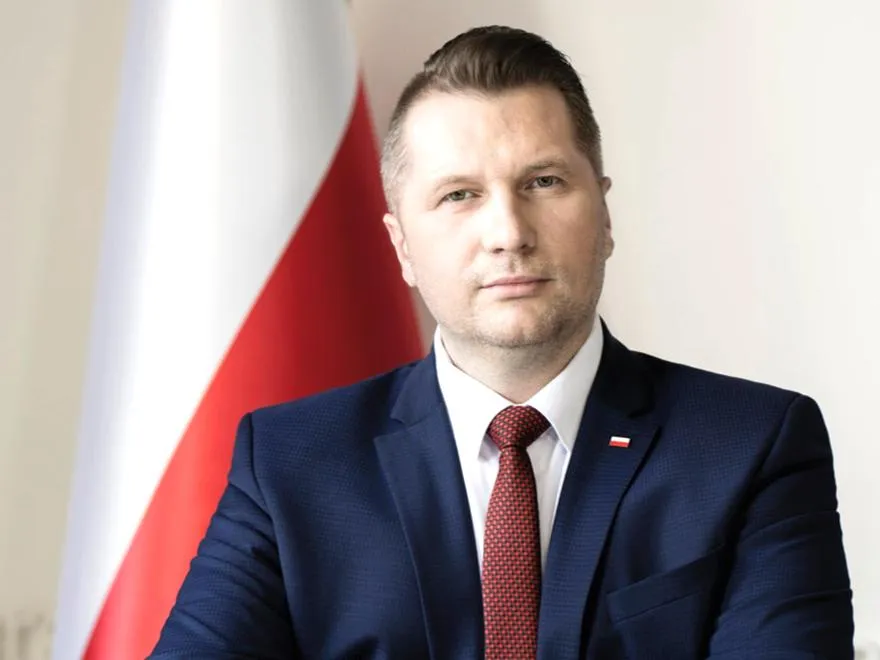 Minister oświaty